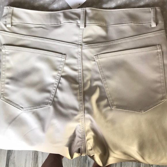 SOLD! BRAND NEW! H&M Faux Leather Pants - Picture 3 of 3